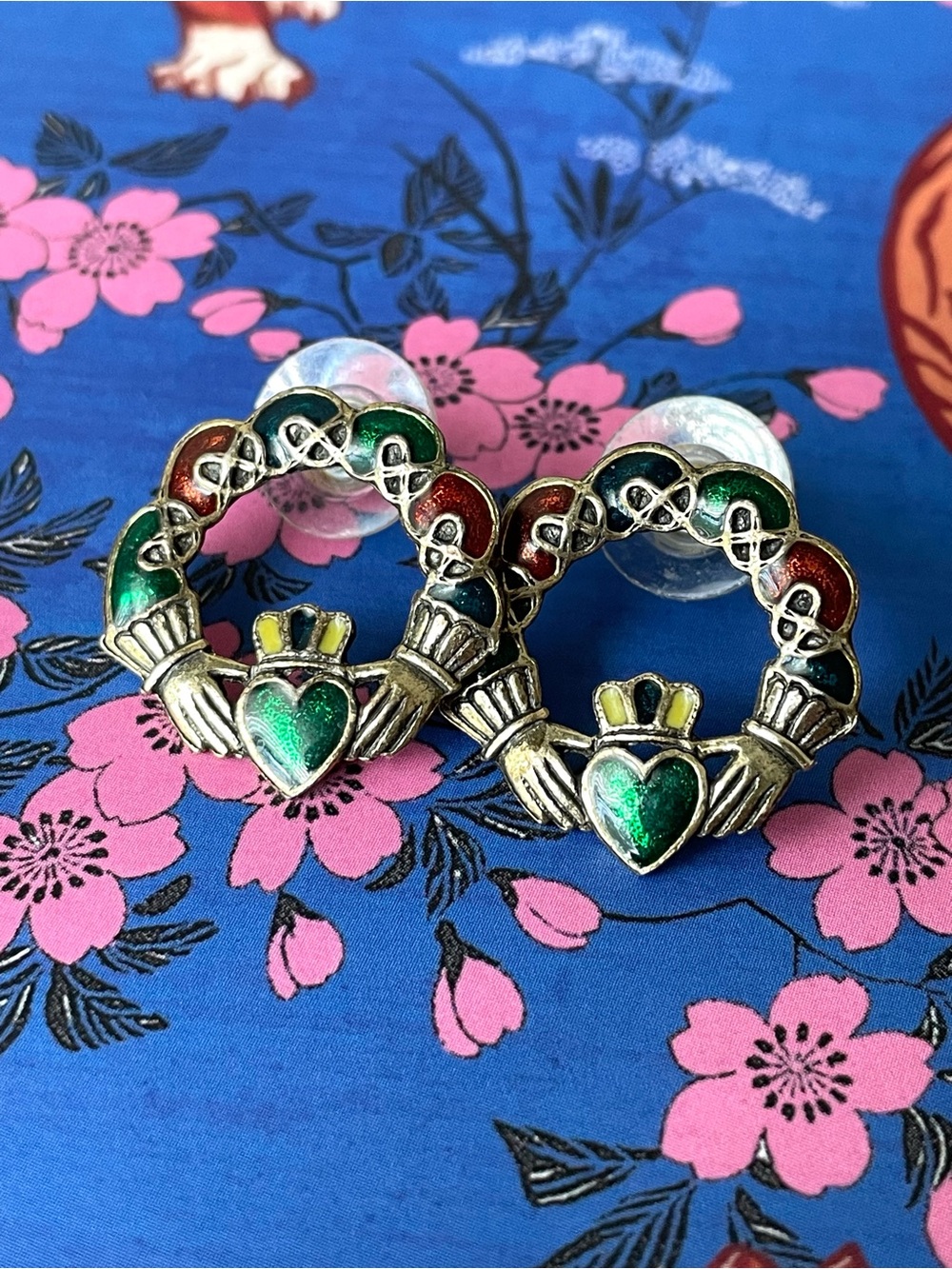 Vintage Miracle Soldor enamel claddagh earrings Celtic love
